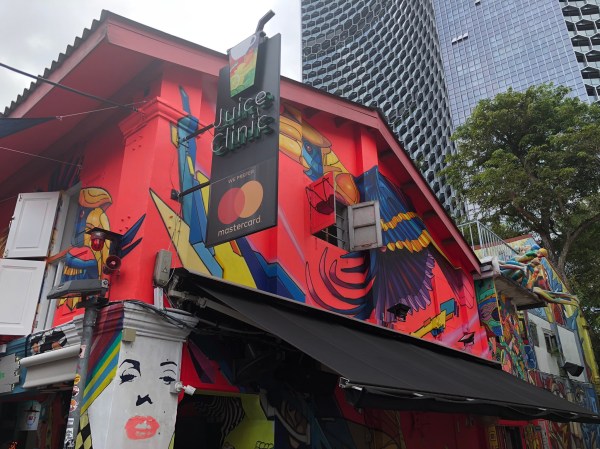 1f09bf54-0aac-4c7a-b9df-982cdd47faa1